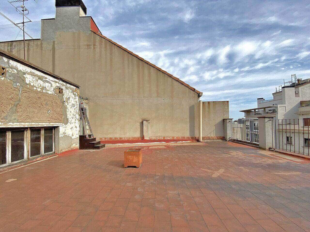 5 makuuhuone Kattohuoneisto myytävänä paikassa Barcelona kaupunki - 2 100 000 € (Ref: 9456538)