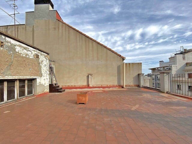 5 bedroom Penthouse for sale in La Sagrada Família, Barcelona city - € 2,100,000 (Ref: 9456538)