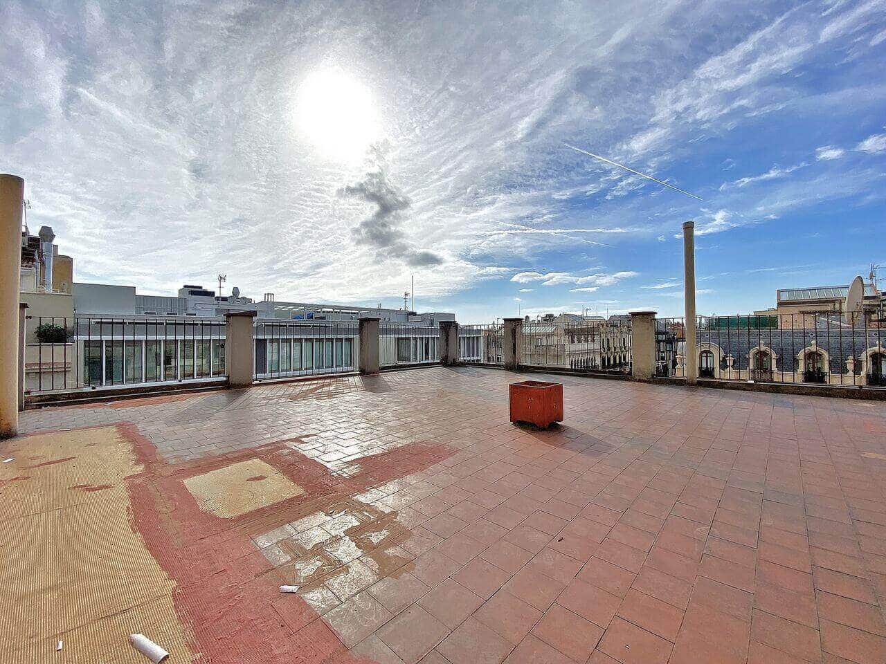 5 makuuhuone Kattohuoneisto myytävänä paikassa Barcelona kaupunki - 2 100 000 € (Ref: 9456538)