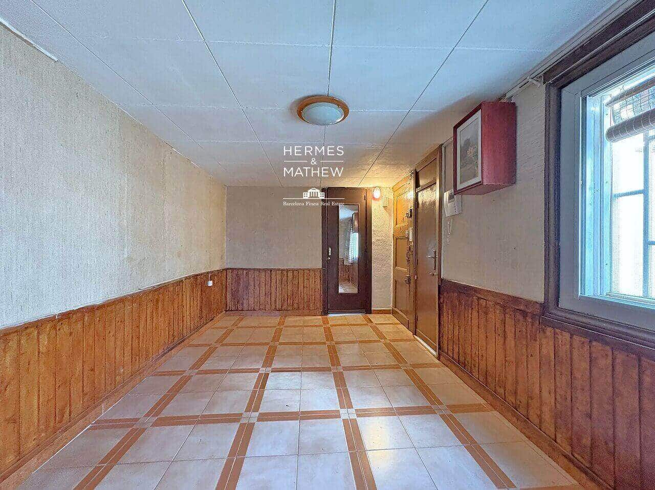 2 makuuhuone Asunto myytävänä paikassa Barcelona kaupunki - 275 000 € (Ref: 9456539)