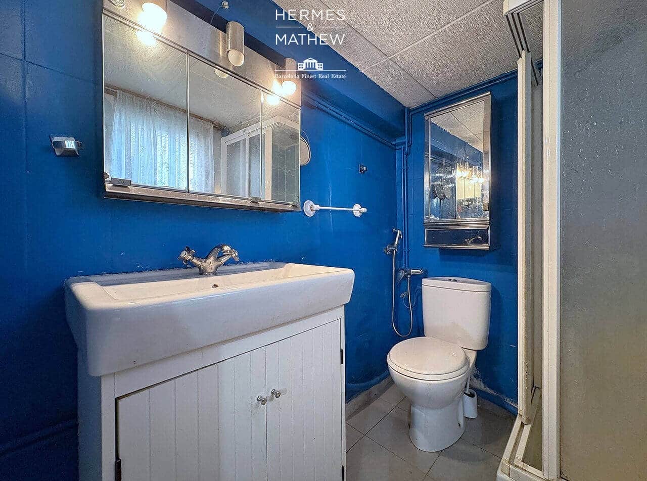 2 makuuhuone Asunto myytävänä paikassa Barcelona kaupunki - 275 000 € (Ref: 9456539)