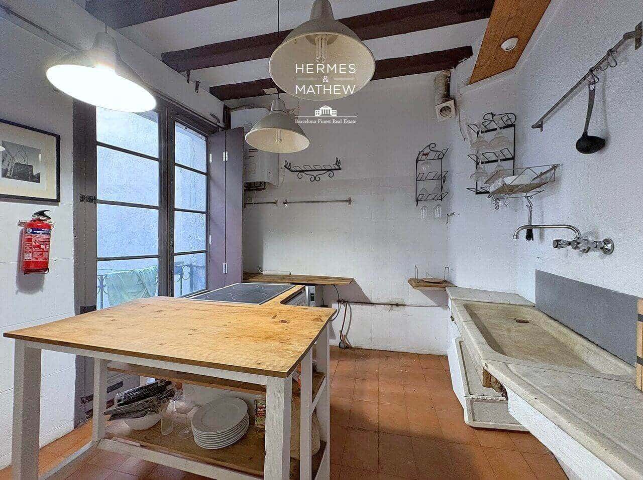 4 chambre Appartement à vendre à Barcelone ville - 590 000 € (Ref: 9456726)