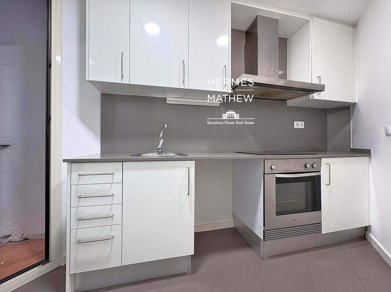 Piso de 2 habitaciones en Barcelona ciudad en venta - 540.000 € (Ref: 9458437)