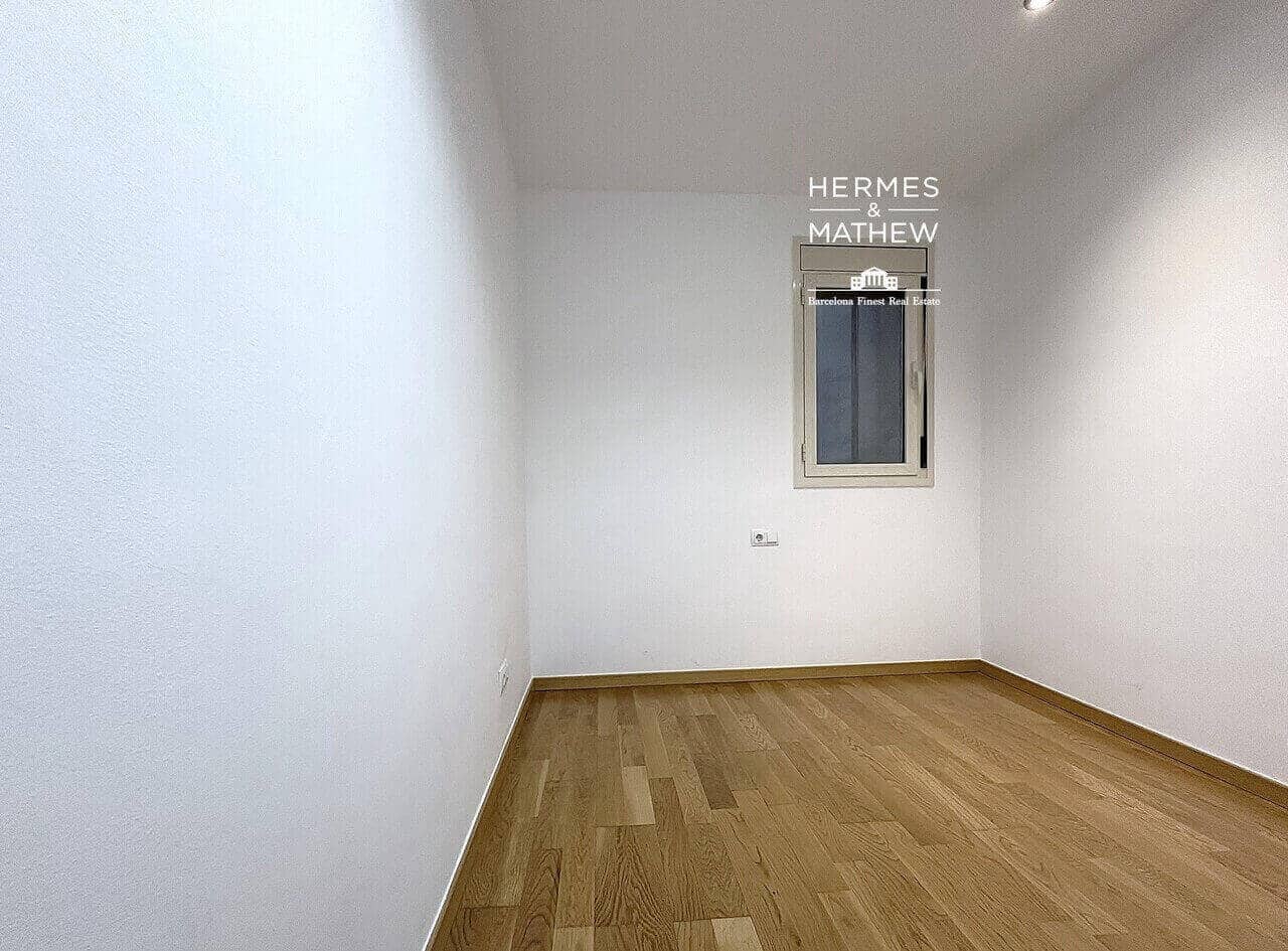 Piso de 2 habitaciones en Barcelona ciudad en venta - 540.000 € (Ref: 9458437)