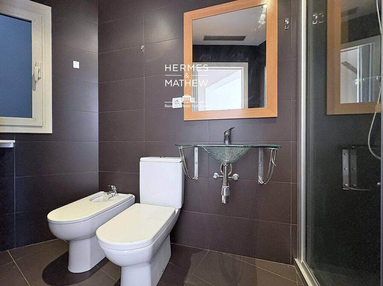 Piso de 2 habitaciones en Barcelona ciudad en venta - 540.000 € (Ref: 9458437)