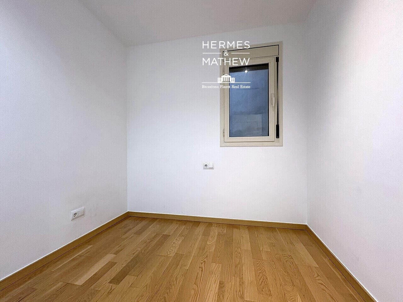 Piso de 2 habitaciones en Barcelona ciudad en venta - 540.000 € (Ref: 9458437)