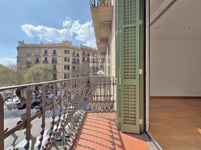 Piso de 2 habitaciones en L'Antiga Esquerra de L'Eixample, Barcelona ciudad en venta - 540.000 € (Ref: 9458437)