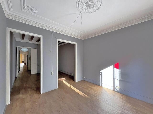 2 sypialnia Mieszkanie na sprzedaż w La Sagrada Família, Miasto Barcelona - 690 000 € (Ref: 9459641)