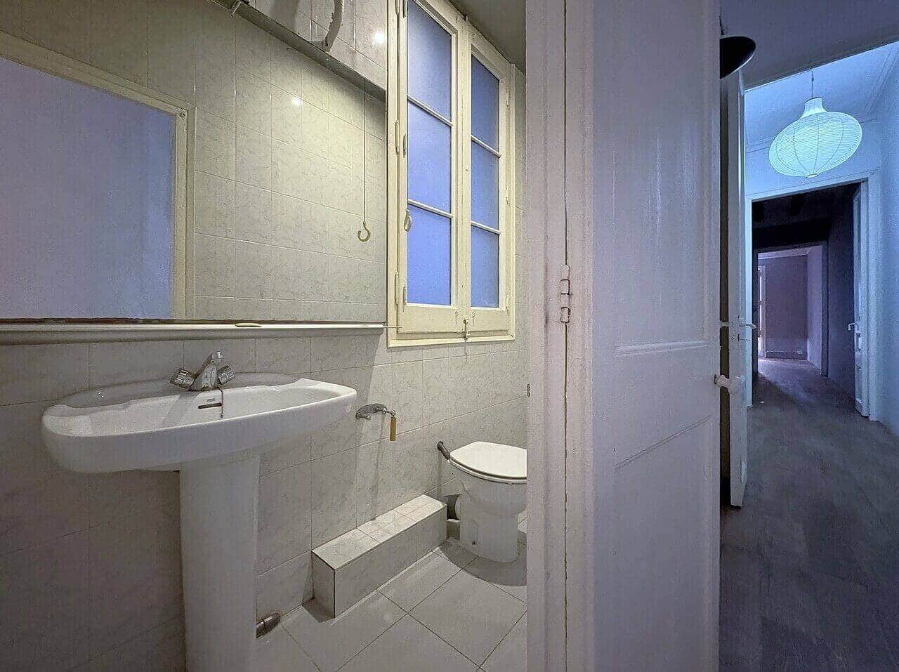 2 sypialnia Mieszkanie na sprzedaż w Miasto Barcelona - 690 000 € (Ref: 9459641)