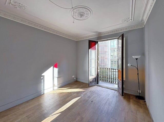 2 sypialnia Mieszkanie na sprzedaż w La Sagrada Família, Miasto Barcelona - 690 000 € (Ref: 9459641)