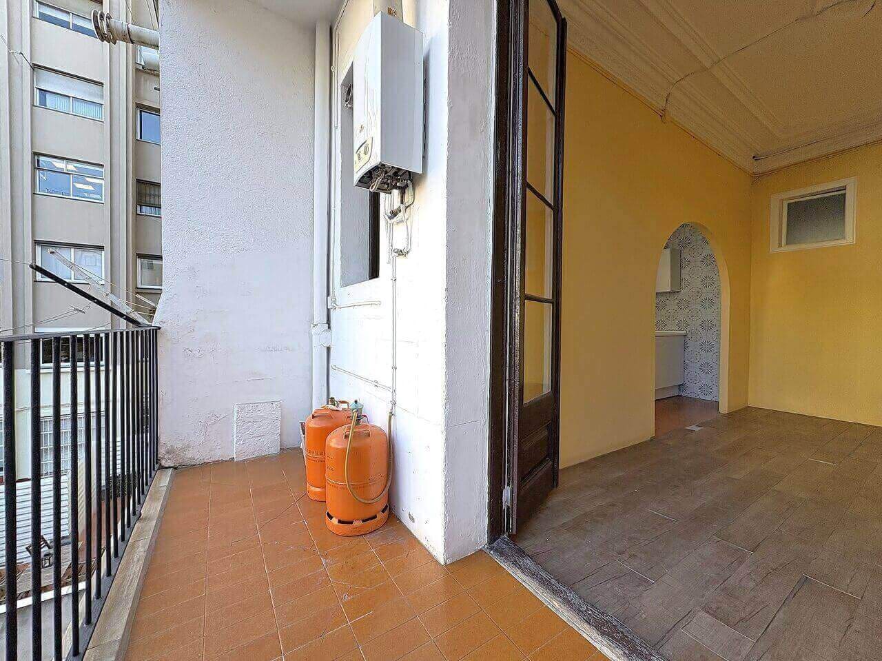 2 sypialnia Mieszkanie na sprzedaż w Miasto Barcelona - 690 000 € (Ref: 9459641)