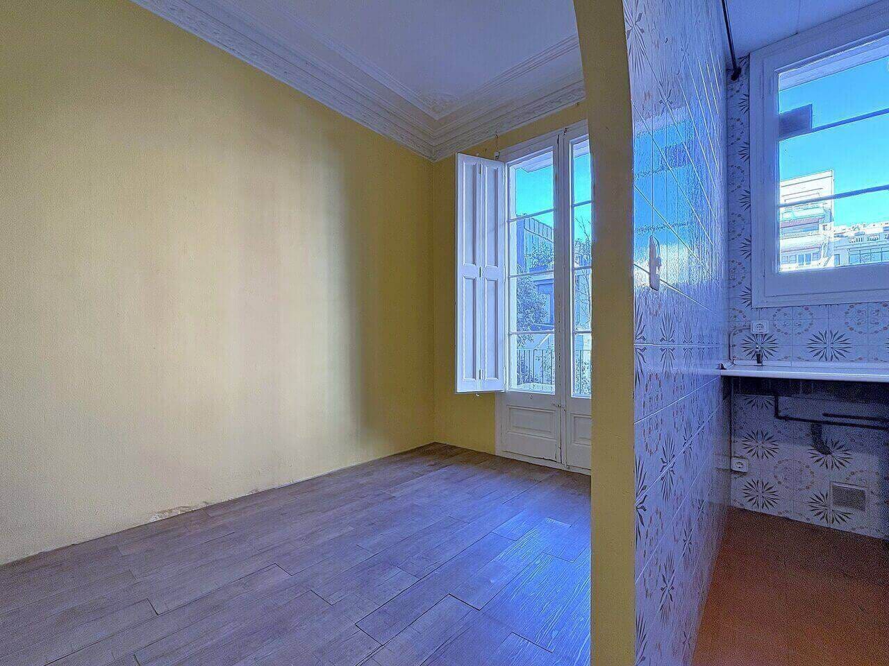 2 sypialnia Mieszkanie na sprzedaż w Miasto Barcelona - 690 000 € (Ref: 9459641)