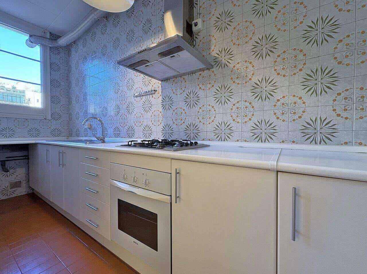 2 sypialnia Mieszkanie na sprzedaż w Miasto Barcelona - 690 000 € (Ref: 9459641)