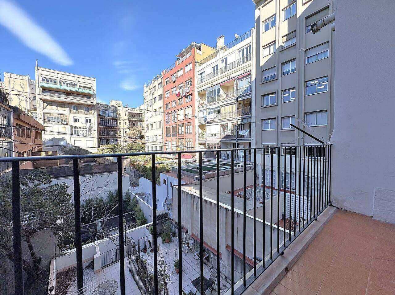 2 sypialnia Mieszkanie na sprzedaż w Miasto Barcelona - 690 000 € (Ref: 9459641)