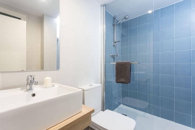 2 slaapkamer Flat te koop in El Barri Gòtic, Barcelona stad - € 285.000 (Ref: 9460661)