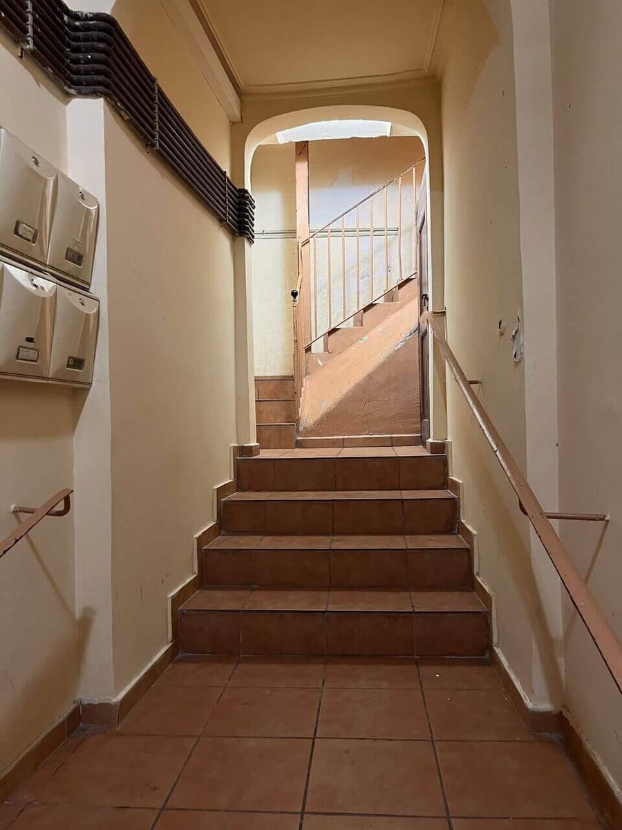 2 slaapkamer Flat te koop in Barcelona stad - € 285.000 (Ref: 9460661)