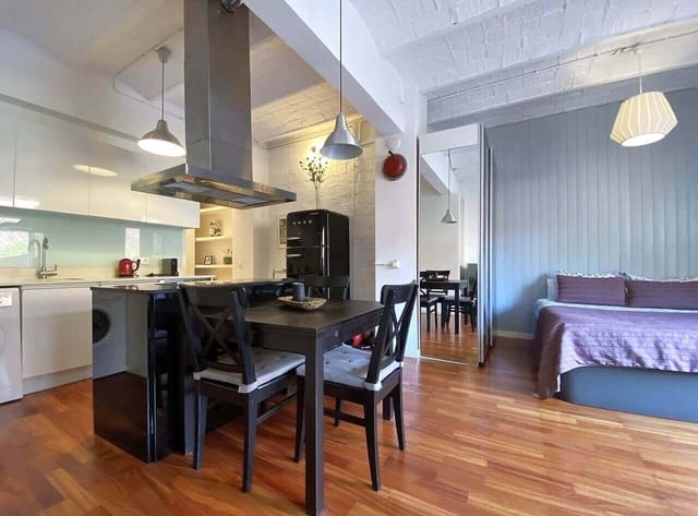 1 bedroom Flat for sale in La Sagrada Família, Barcelona city - € 465,000 (Ref: 9460663)