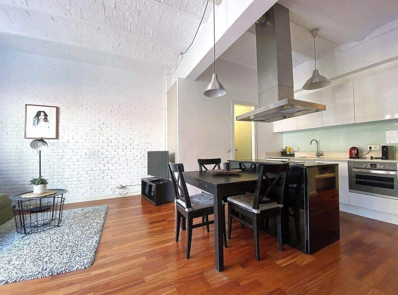 1 sovrum Lägenhet till salu i Barcelona stad - 465 000 € (Ref: 9460663)