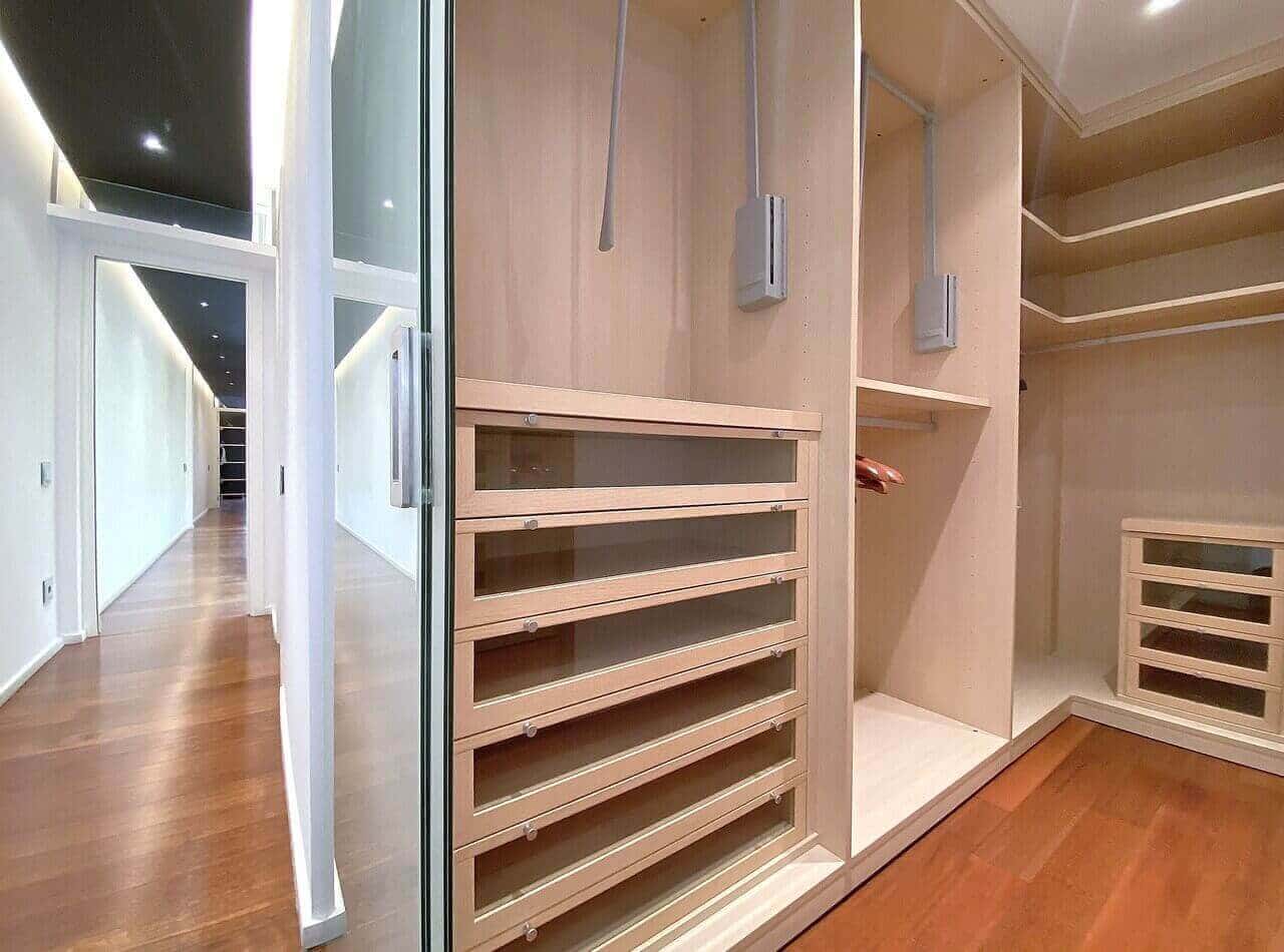 4 bedroom Townhouse for sale in Barcelona city with garage - € 1,450,000 (Ref: 9460818)