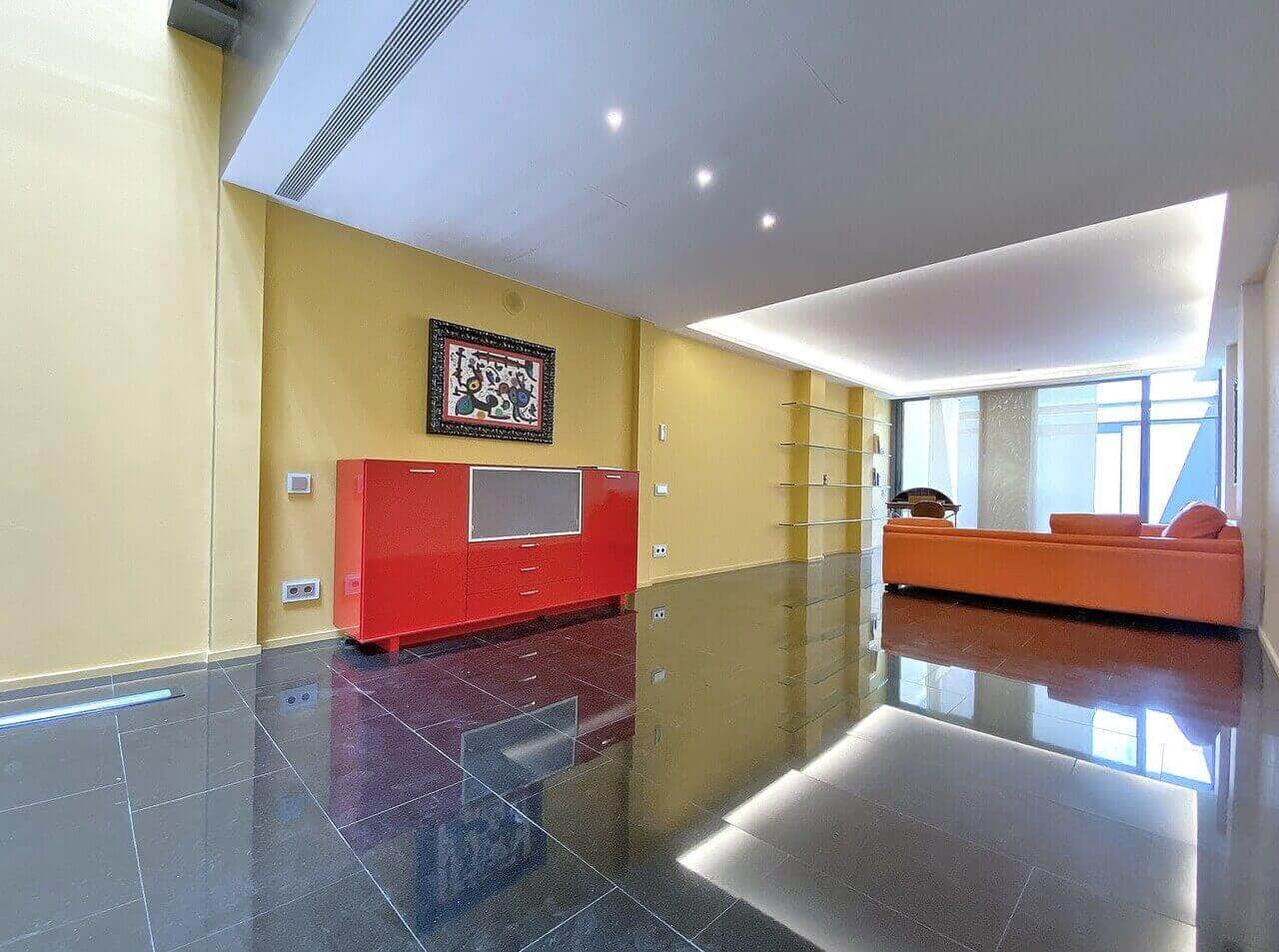 4 bedroom Townhouse for sale in Barcelona city with garage - € 1,450,000 (Ref: 9460818)