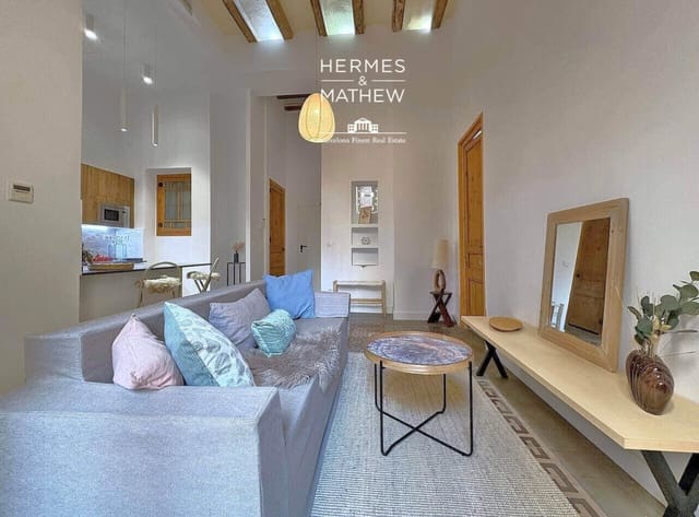 2 bedroom Flat for sale in El Barri Gòtic, Barcelona city - € 435,000 (Ref: 9462626)