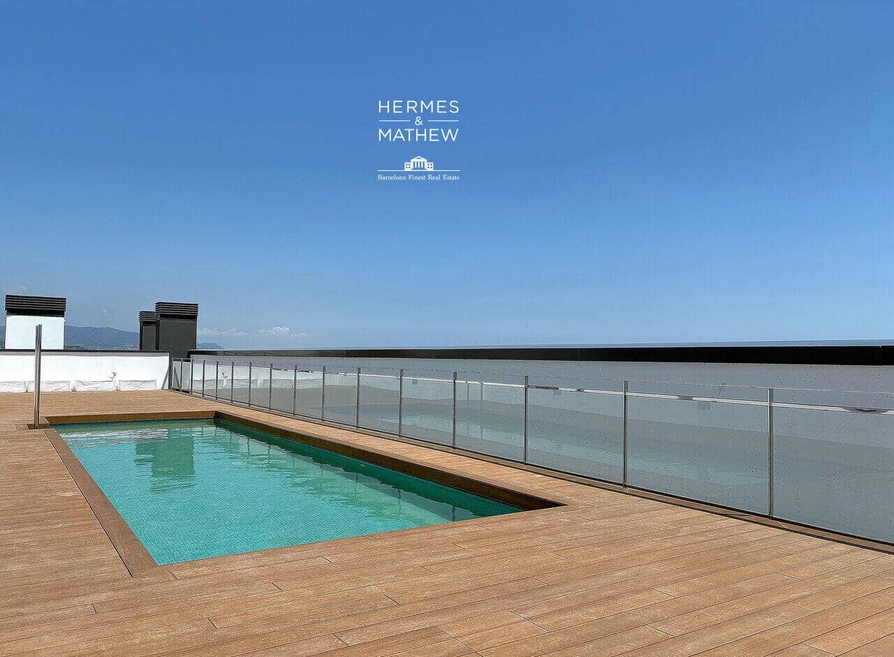 4 sypialnia Mieszkanie na sprzedaż w Badalona z basenem garażem - 820 000 € (Ref: 9478515)