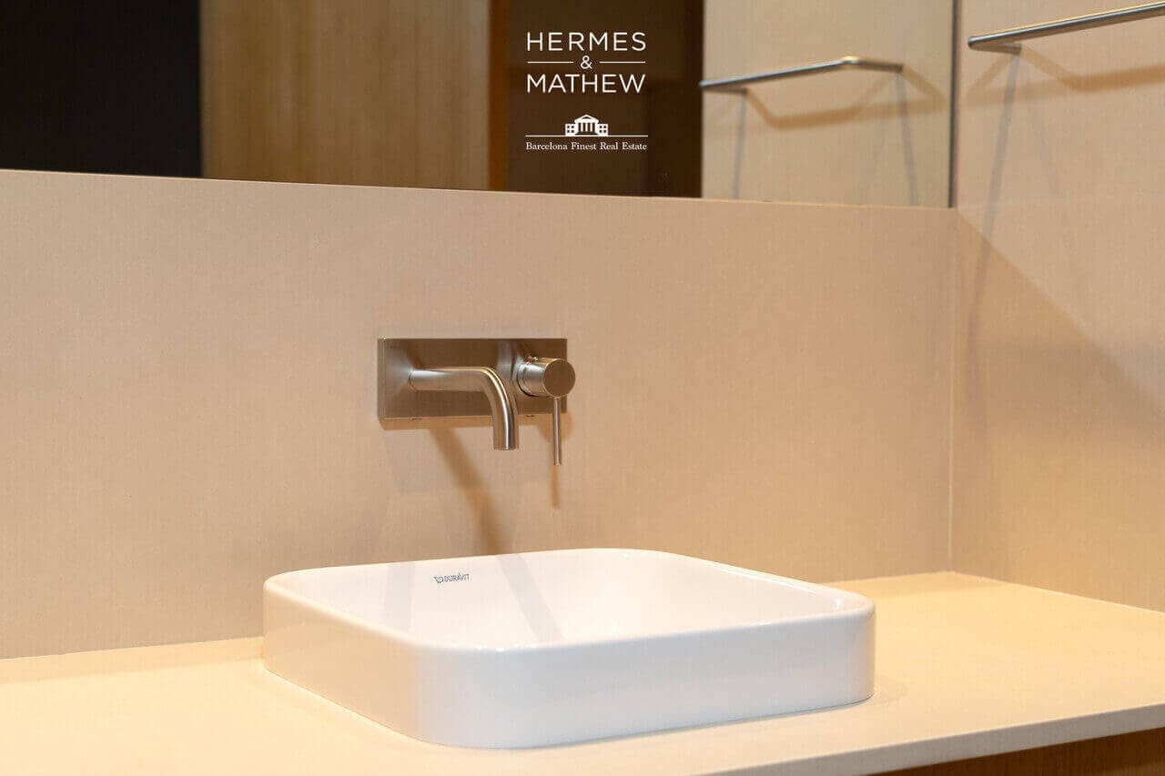 4 soveværelse Lejlighed til salg i Barcelona by med swimmingpool garage - € 1.726.000 (Ref: 9483209)