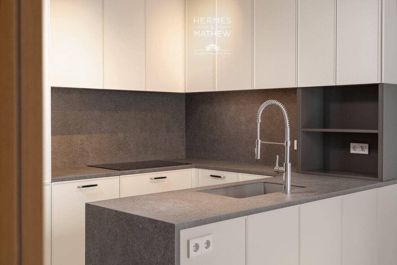 4 bedroom Flat for sale in Barcelona city with pool garage - € 1,773,000 (Ref: 9483215)