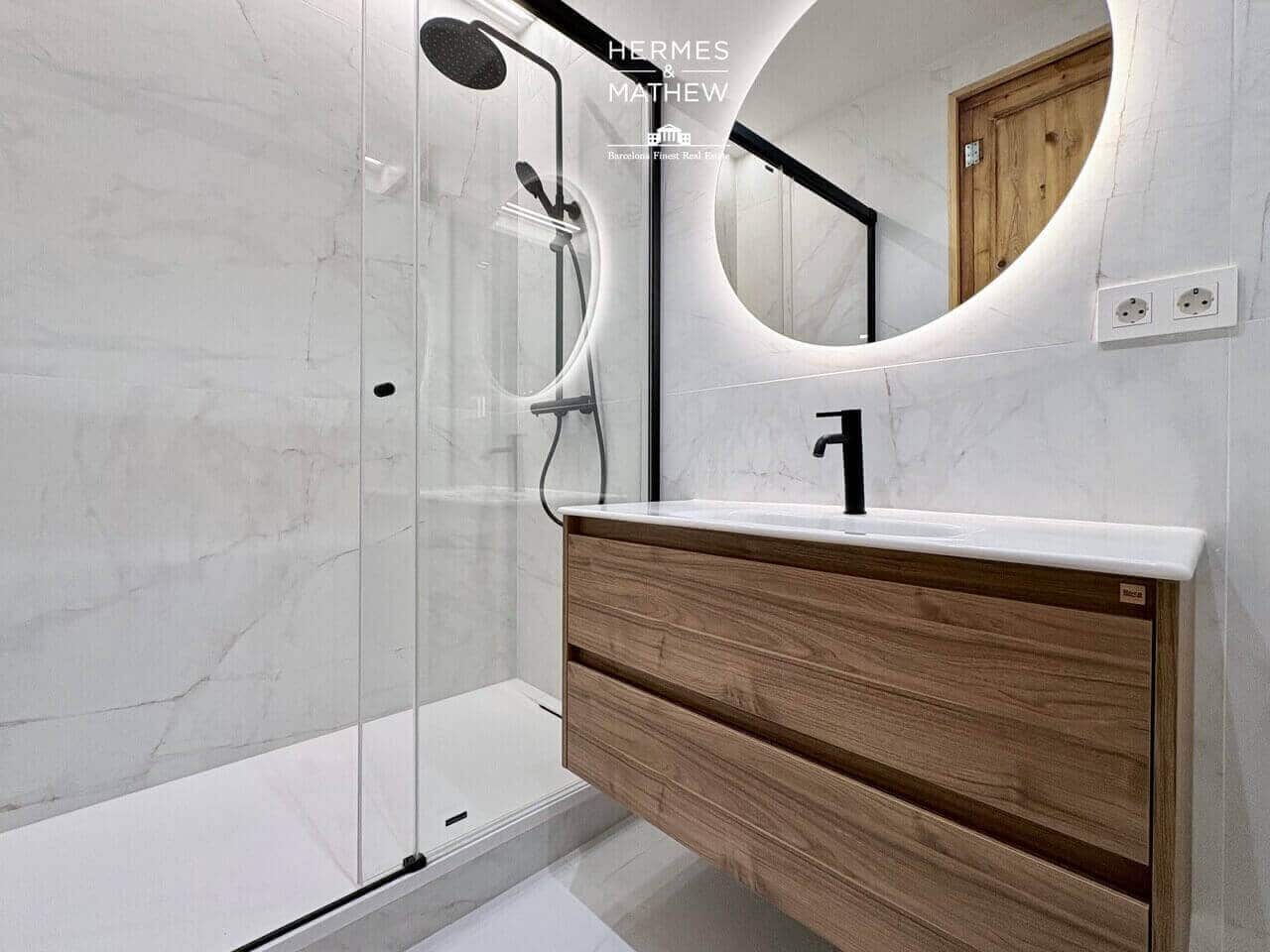 3 bedroom Flat for sale in Barcelona city - € 750,000 (Ref: 9488558)