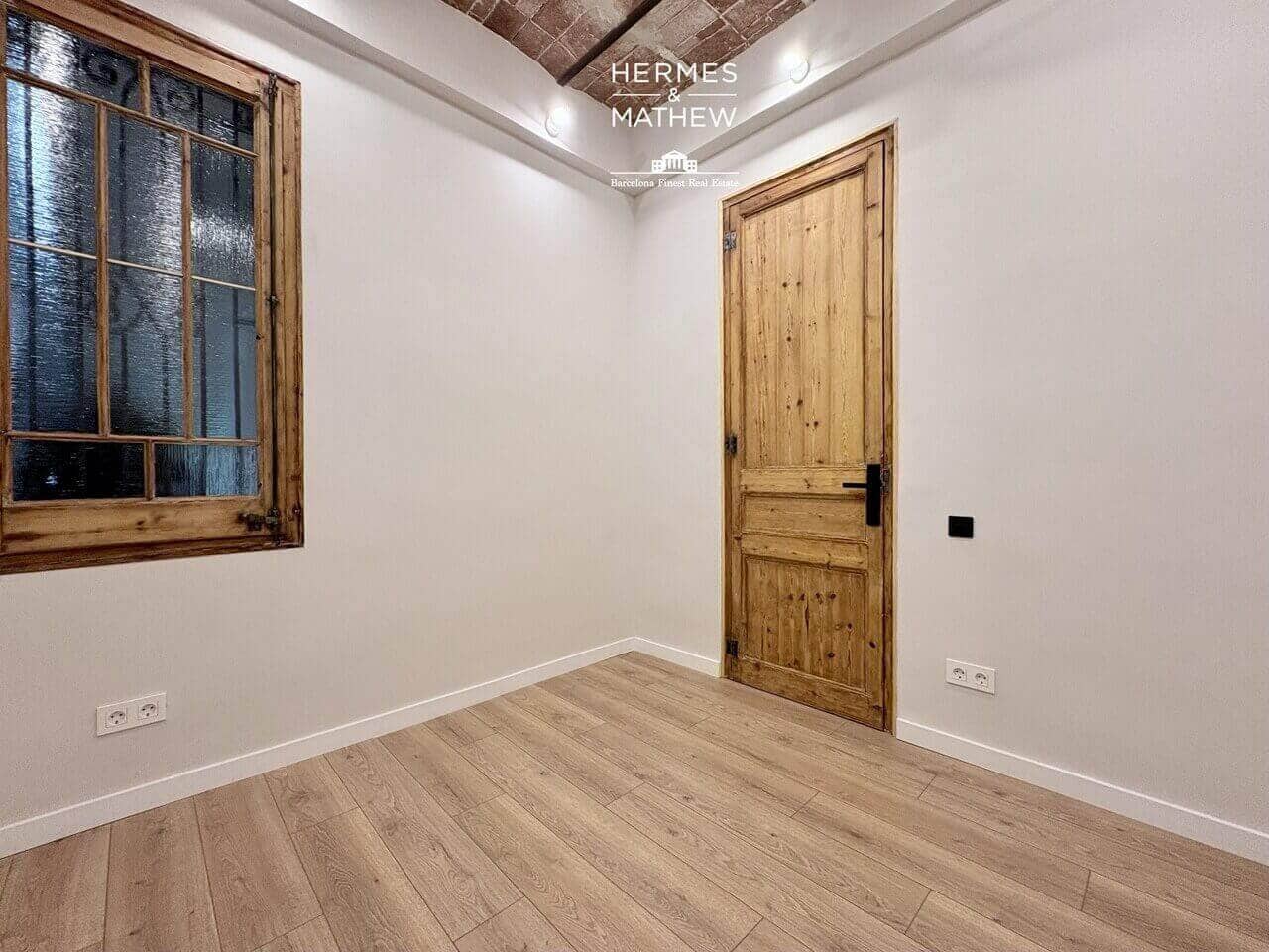 3 bedroom Flat for sale in Barcelona city - € 750,000 (Ref: 9488558)