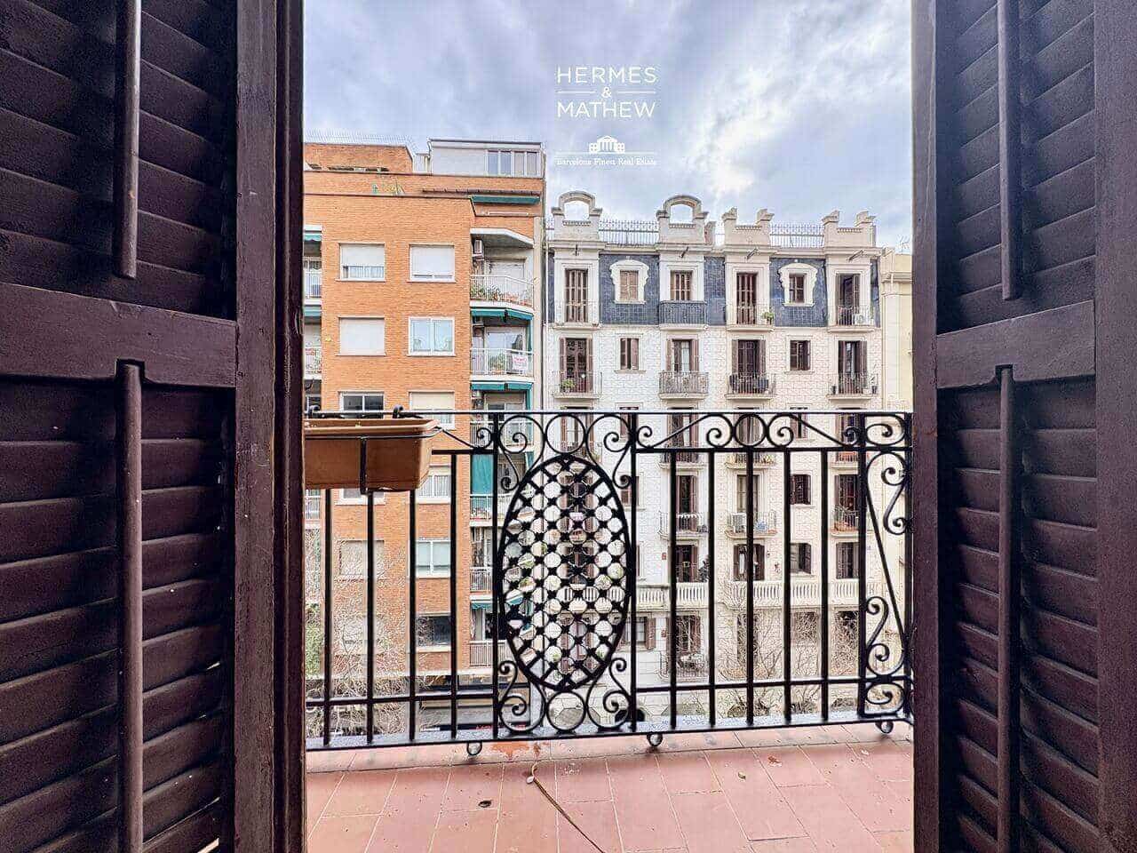 3 bedroom Flat for sale in Barcelona city - € 750,000 (Ref: 9488558)