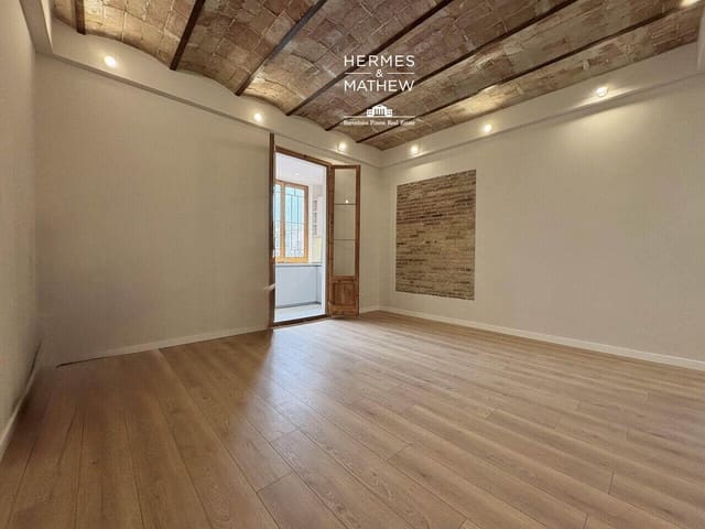 3 bedroom Flat for sale in La Dreta de L'Eixample, Barcelona city - € 750,000 (Ref: 9488558)