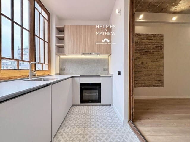 3 bedroom Flat for sale in La Dreta de L'Eixample, Barcelona city - € 750,000 (Ref: 9488558)