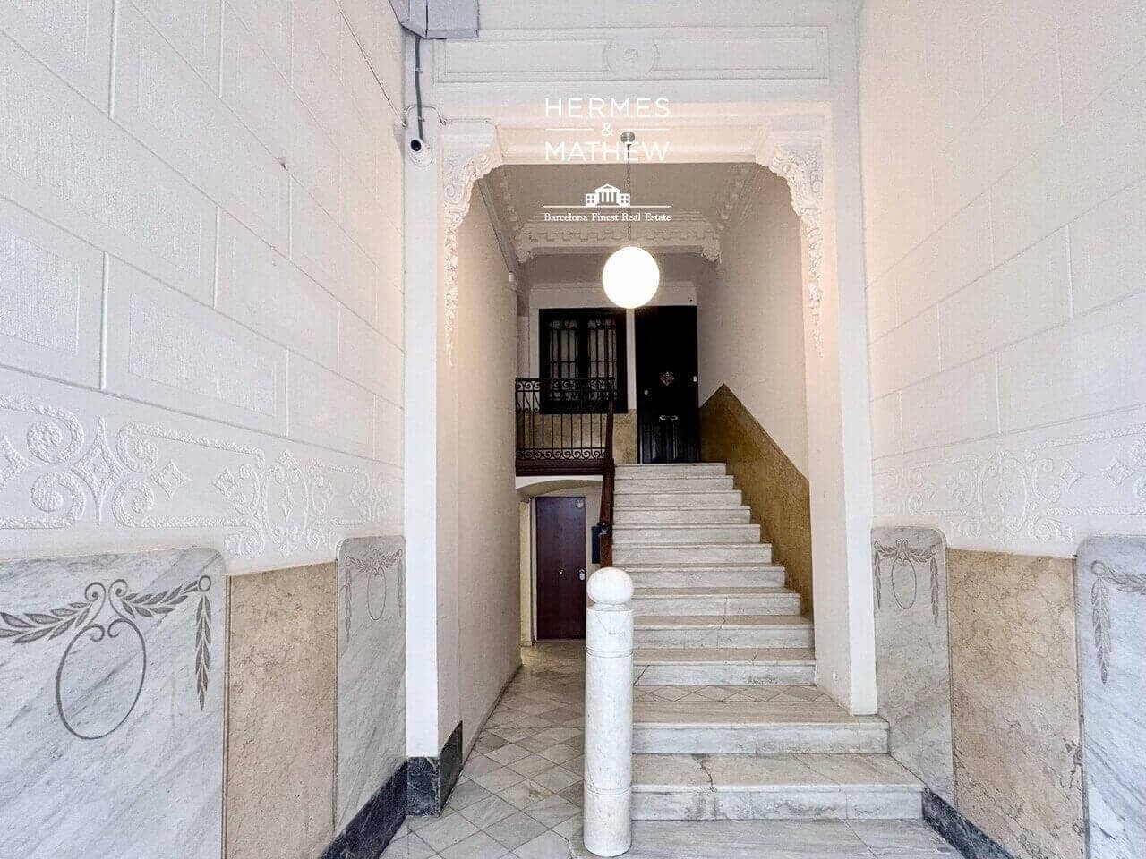 3 bedroom Flat for sale in Barcelona city - € 750,000 (Ref: 9488558)