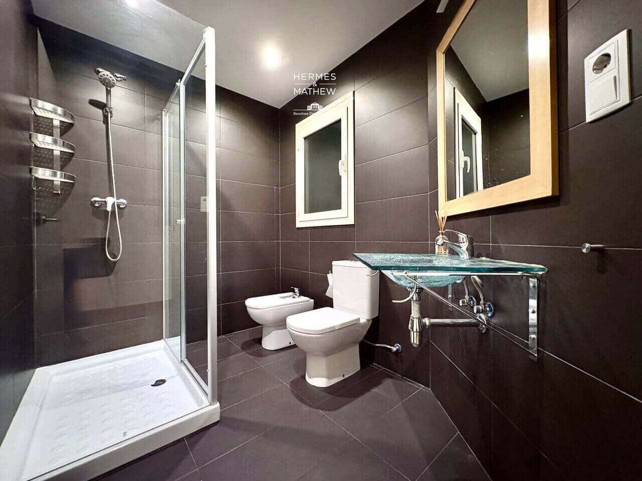 2 sypialnia Mieszkanie na sprzedaż w Miasto Barcelona - 640 000 € (Ref: 9488639)