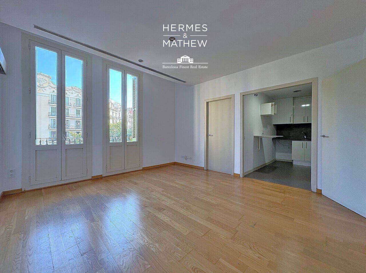 3 bedroom Flat for sale in Barcelona city - € 700,000 (Ref: 9488640)