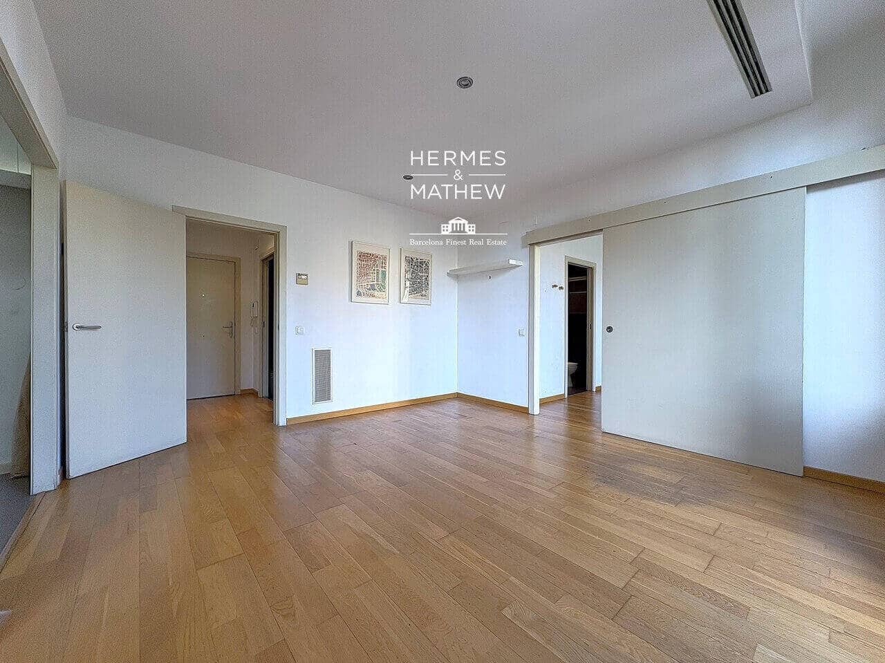 3 bedroom Flat for sale in Barcelona city - € 700,000 (Ref: 9488640)