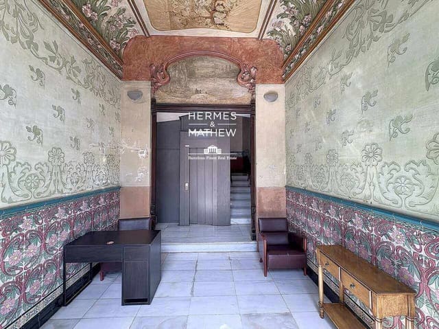 3 bedroom Flat for sale in L'Antiga Esquerra de L'Eixample, Barcelona city - € 700,000 (Ref: 9488640)