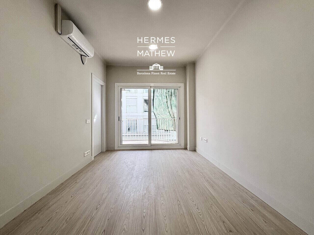 2 bedroom Flat for sale in Barcelona city - € 369,000 (Ref: 9550357)