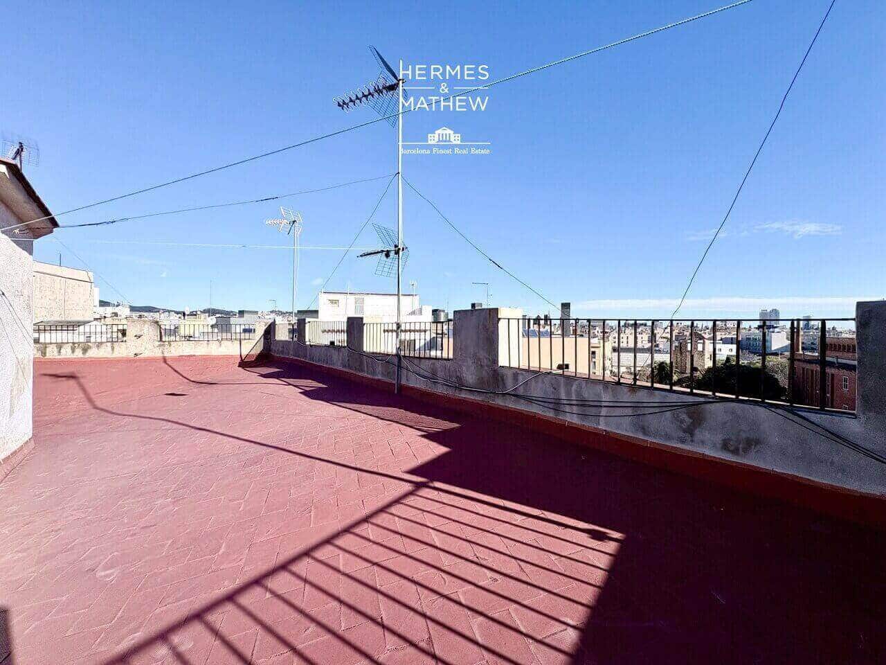 3 soveværelse Penthouse til salg i Barcelona by - € 490.000 (Ref: 9557525)