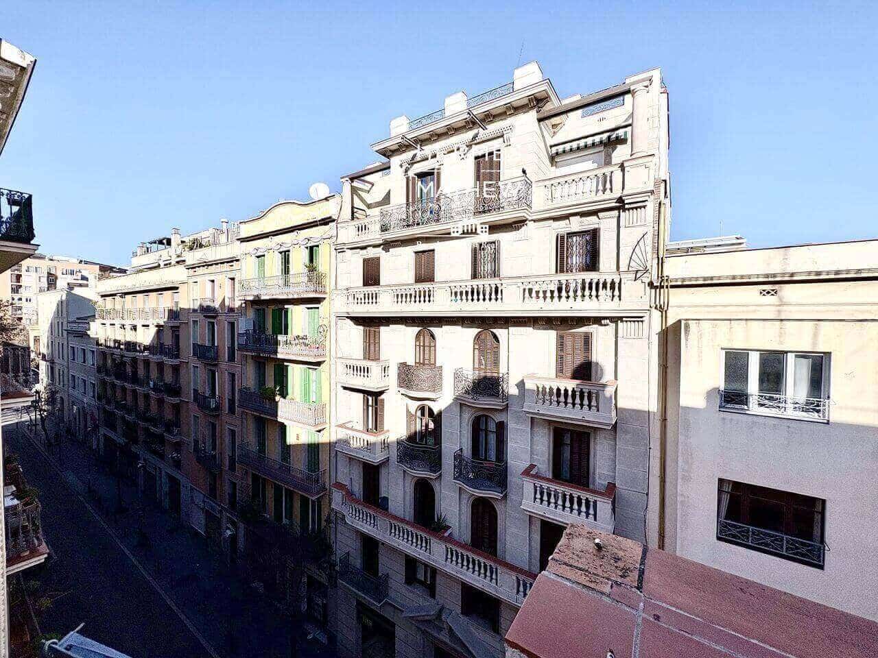 3 soveværelse Penthouse til salg i Barcelona by - € 490.000 (Ref: 9557525)