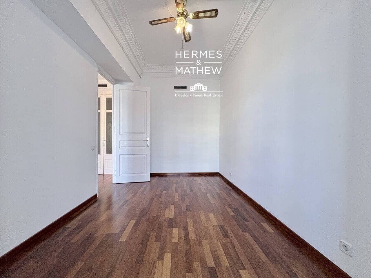 3 makuuhuone Asunto myytävänä paikassa Barcelona kaupunki - 825 000 € (Ref: 9557526)