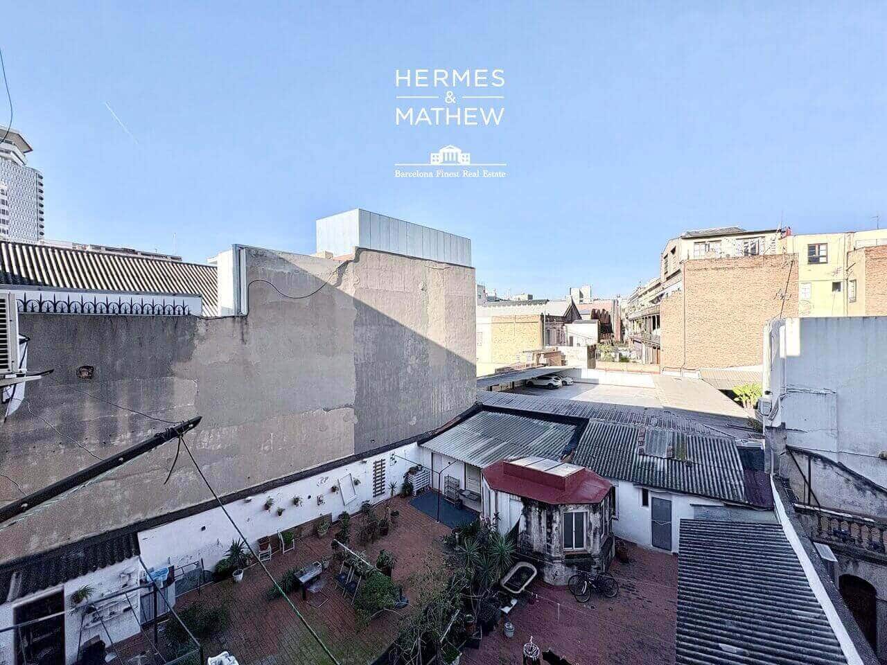 4 soveværelse Lejlighed til salg i Barcelona by med garage - € 570.000 (Ref: 9557533)