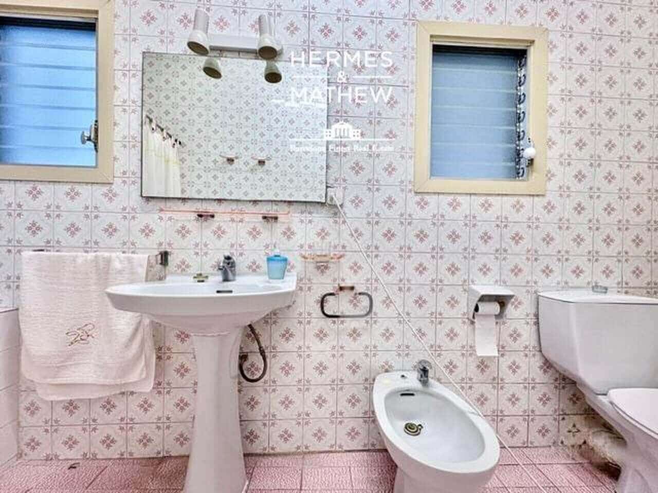 4 soveværelse Lejlighed til salg i Barcelona by med garage - € 570.000 (Ref: 9557533)