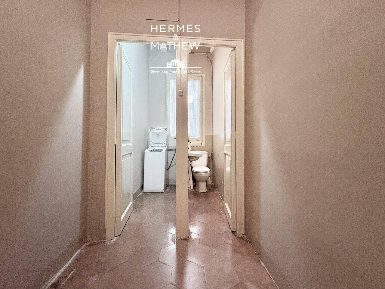 4 soveværelse Lejlighed til salg i Barcelona by med garage - € 570.000 (Ref: 9557533)