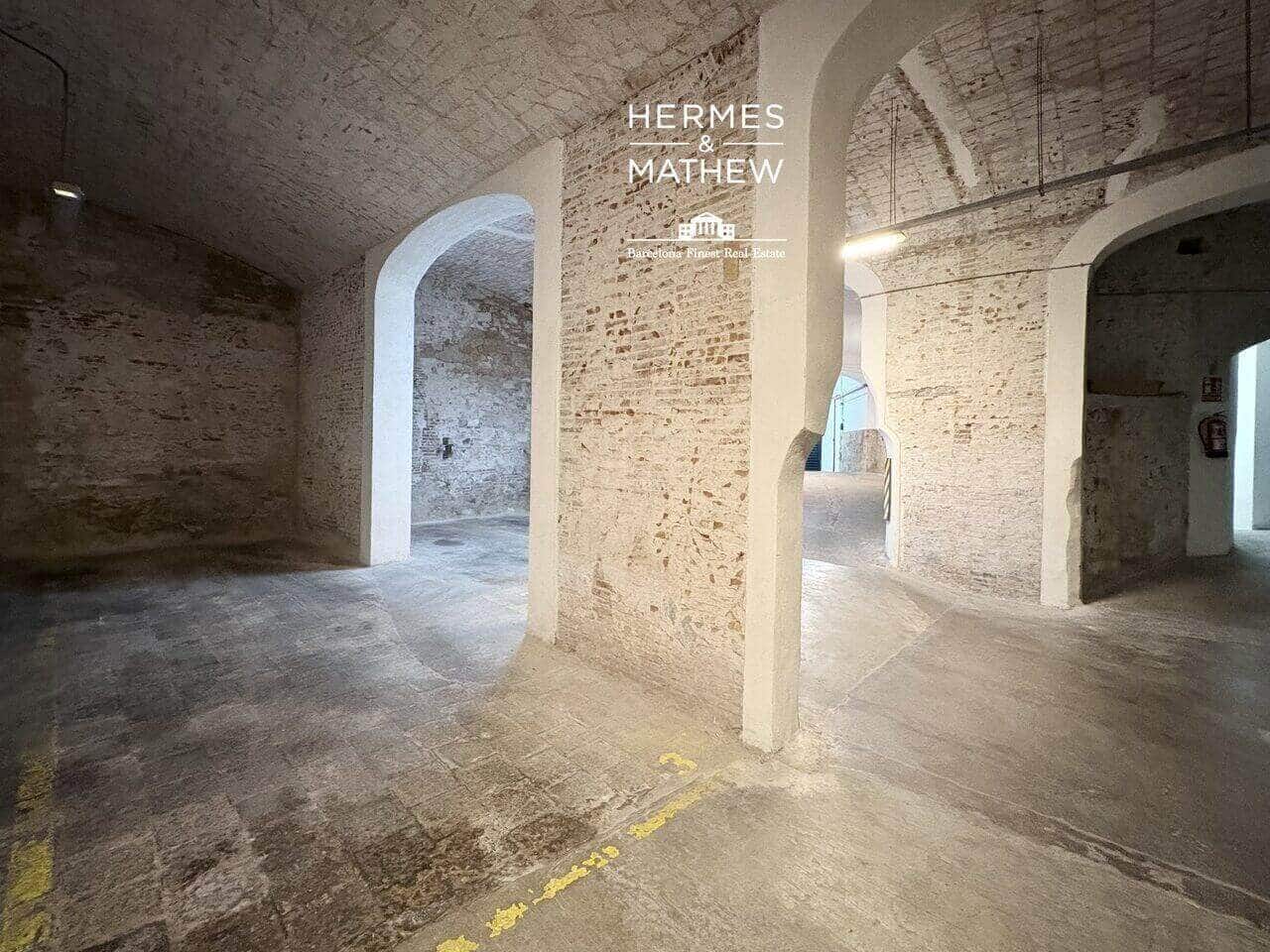 4 soveværelse Lejlighed til salg i Barcelona by med garage - € 570.000 (Ref: 9557533)