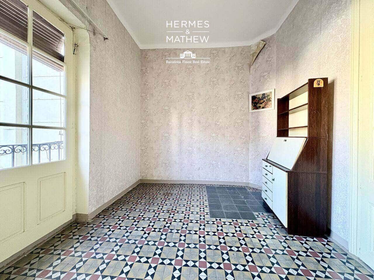 4 soveværelse Lejlighed til salg i Barcelona by med garage - € 570.000 (Ref: 9557533)