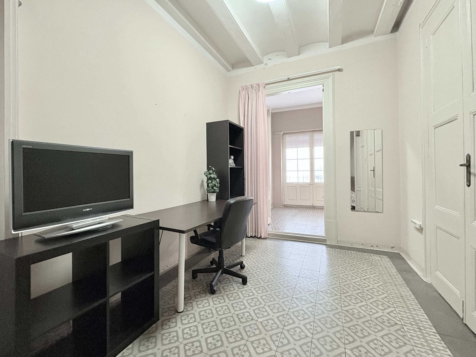 4 soveværelse Lejlighed til salg i Barcelona by med garage - € 570.000 (Ref: 9557533)