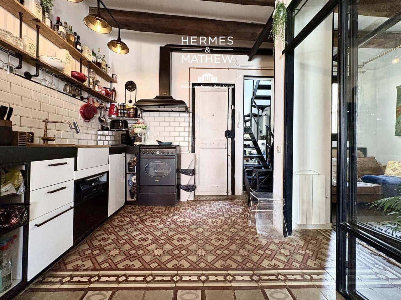 2 makuuhuone Kattohuoneisto myytävänä paikassa Barcelona kaupunki - 550 000 € (Ref: 9575462)