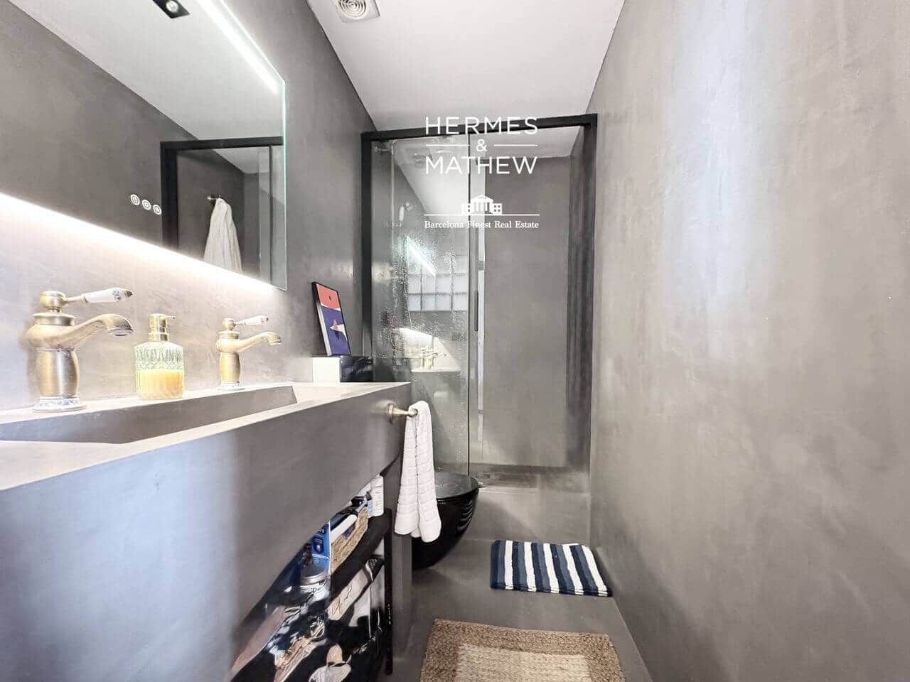 2 makuuhuone Kattohuoneisto myytävänä paikassa Barcelona kaupunki - 550 000 € (Ref: 9575462)